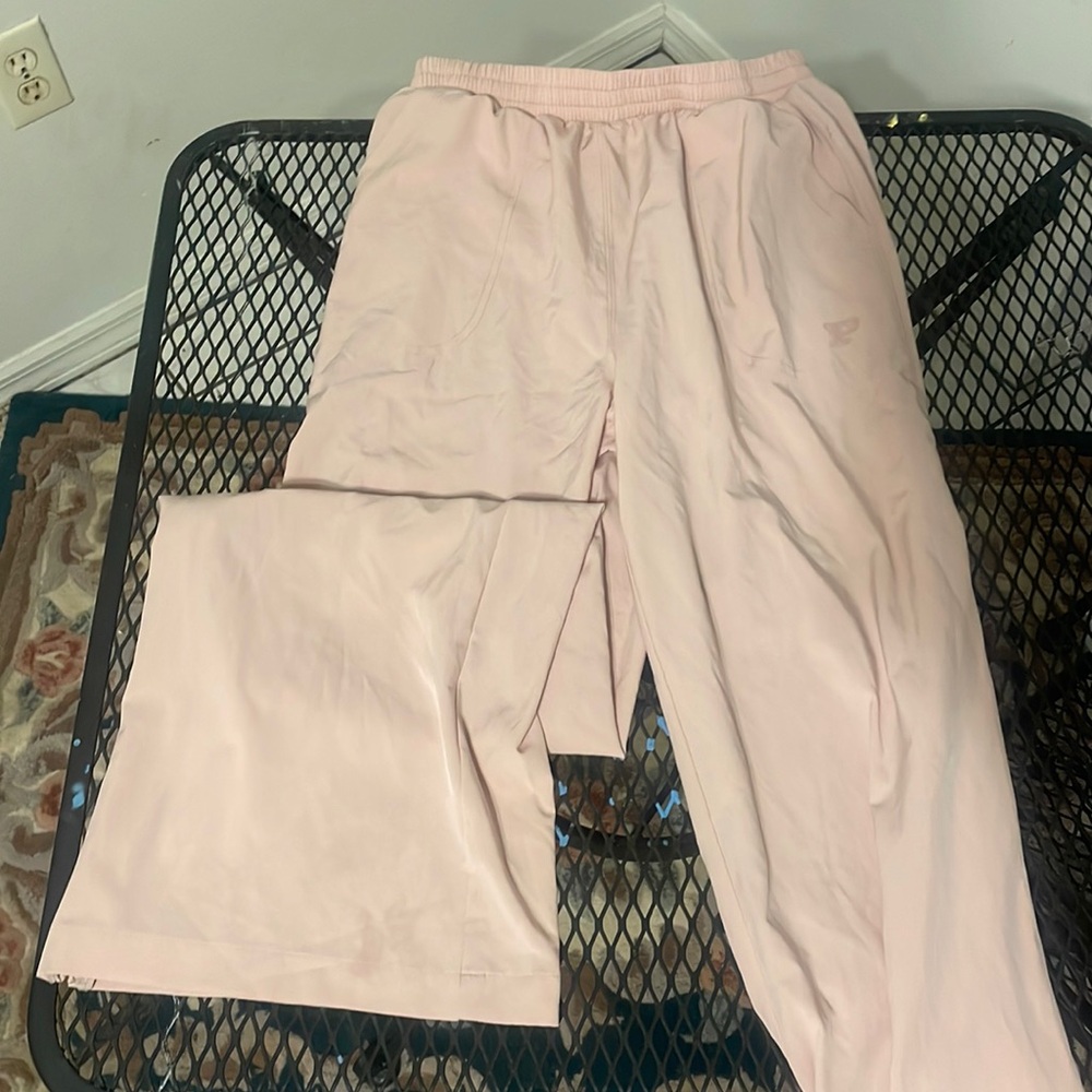 Victoria’s Secret PINK pants